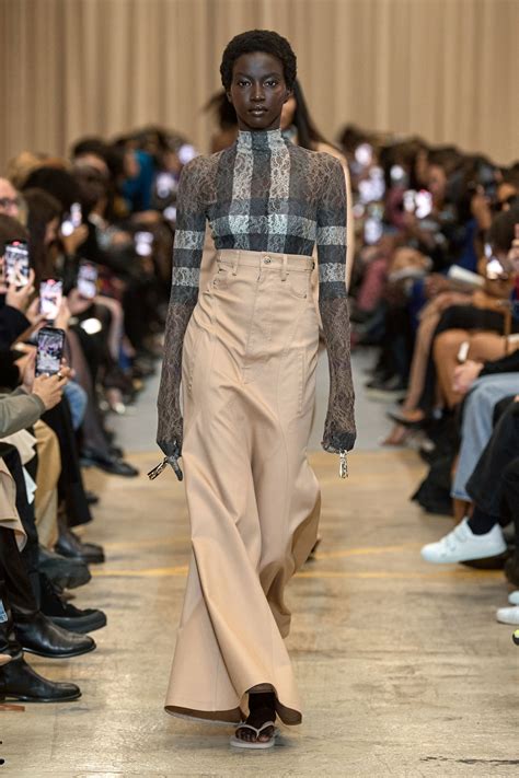 vogue runway burberry ss23|burberry latest collection.